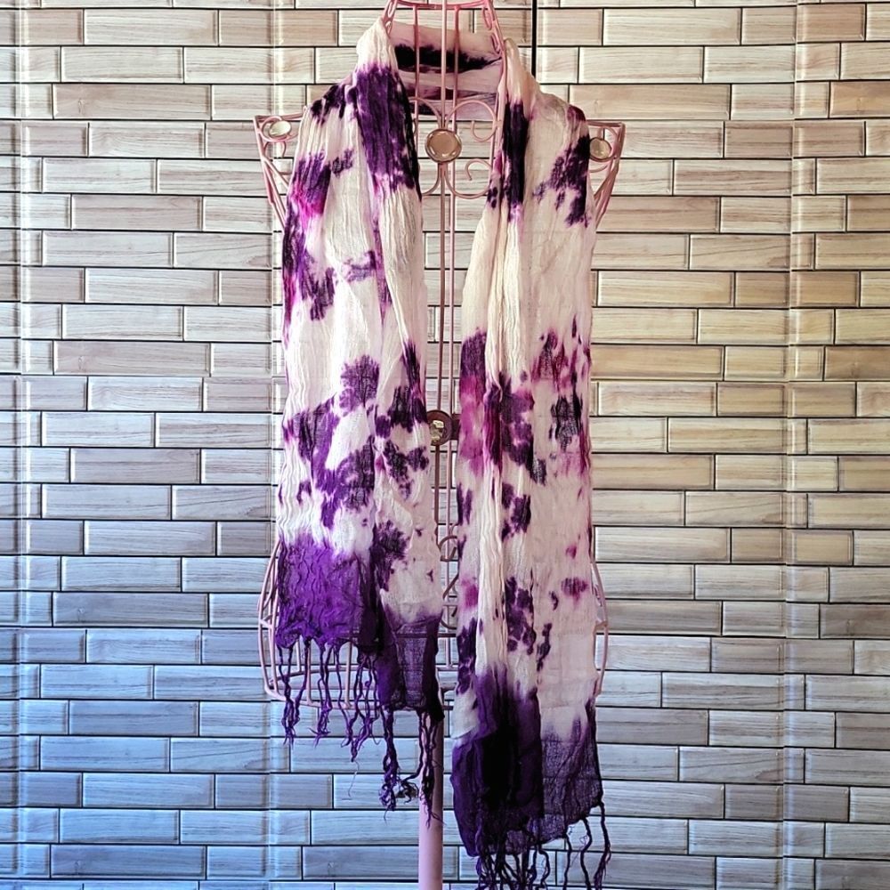 Purple tye dye scarf